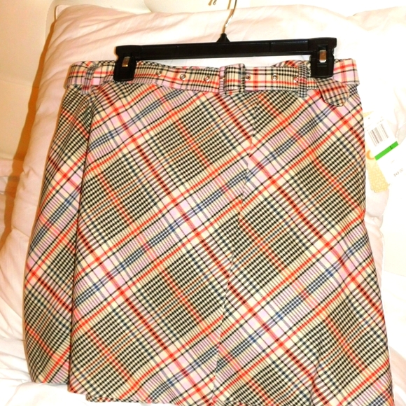Gnb skirt brand new with tags Sz lg - Picture 3 of 3